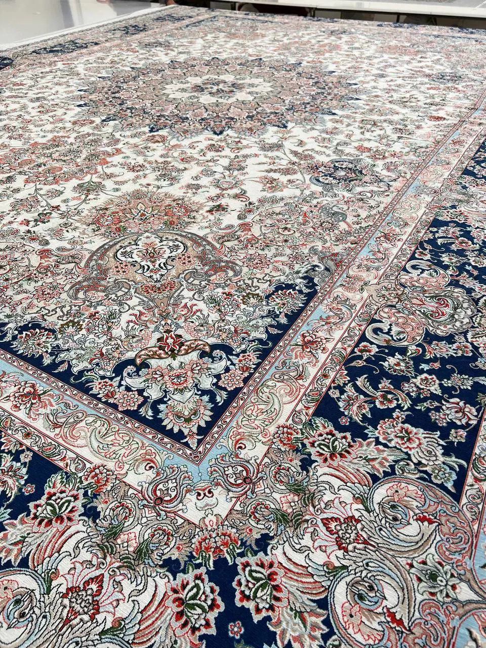 روفرشی کشدار مخمل شانل تراکم بالا (کاور فرش) کد A086 - 1