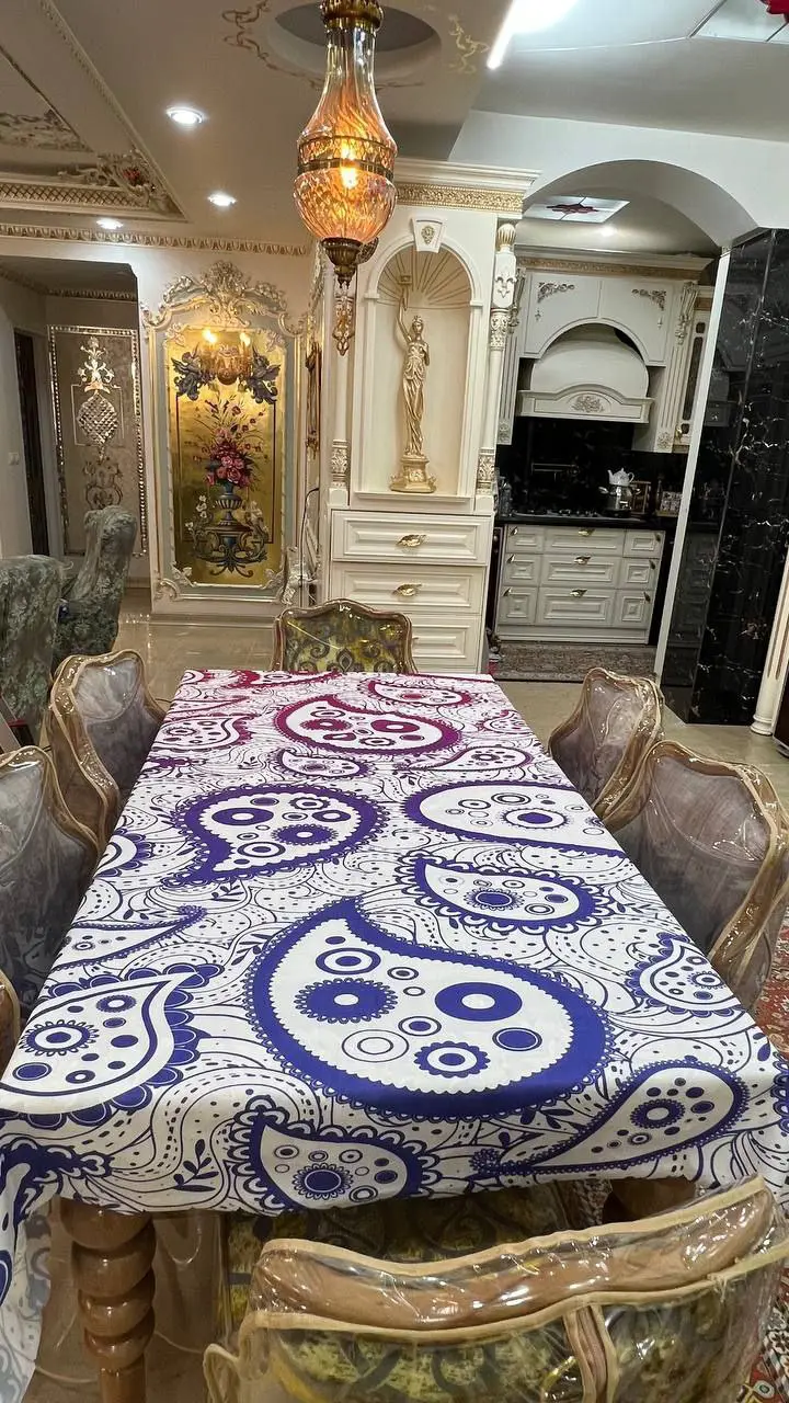 رومیزی مخمل شانل درجه یک ترکیب رنگ صورتی و آبی بنفش مدلB20063 - 1