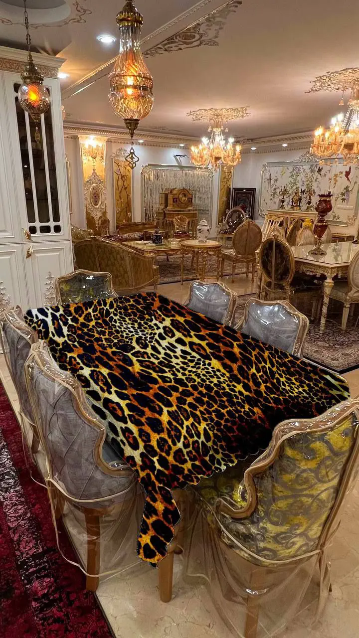 رومیزی مخمل شانل درجه یک B20164 - 1