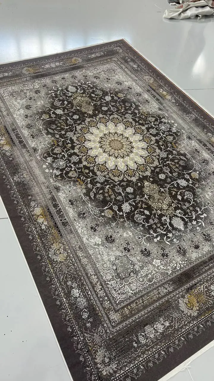 فرشینه ترمزدار و ریشه‌دار طرح نازنین کد A681 - 1