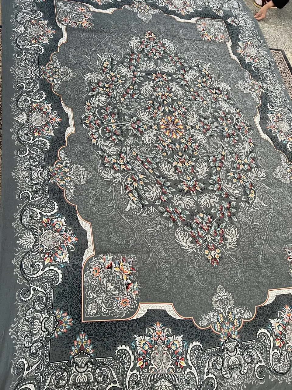 روفرشی کشدار مخمل شانل کد A229 - 1
