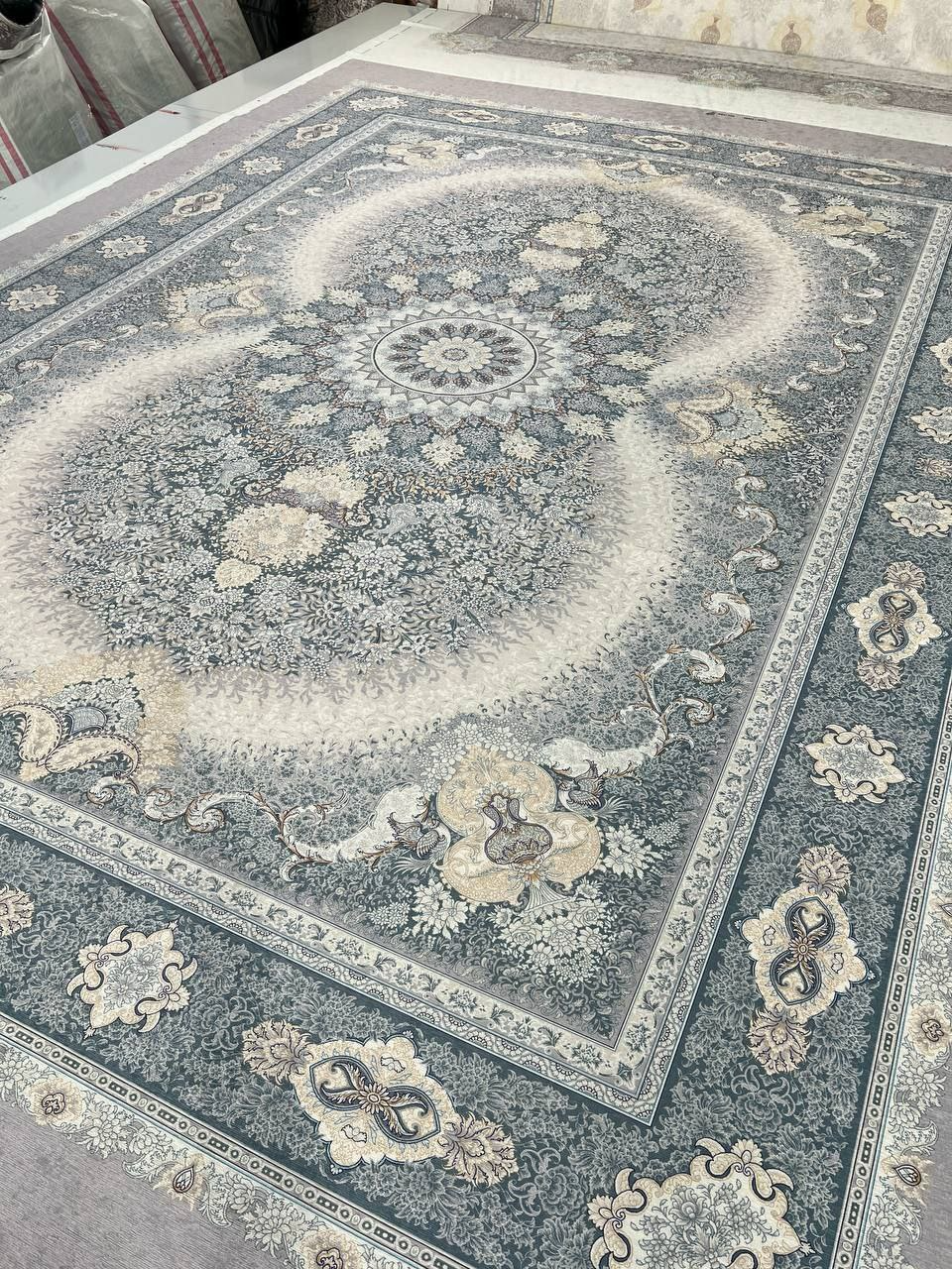 فرشینه ترمزدار و ریشه‌دار طرح ساغر کد C655 - 1