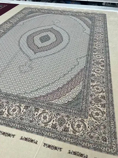 روفرشی کشدار طرح ریزماهی تبریز کد C137 | مخمل شانل درجه یک - 1