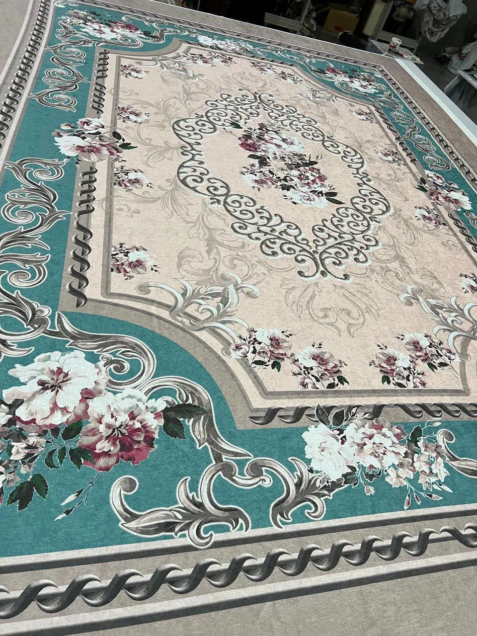 روفرشی کشدار مخمل شانل تراکم بالا (کاور فرش) کد A269 - 1