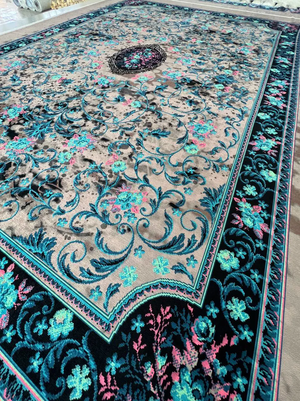 روفرشی کشدار مخمل شانل تراکم بالا (کاور فرش) کد A271 - 1
