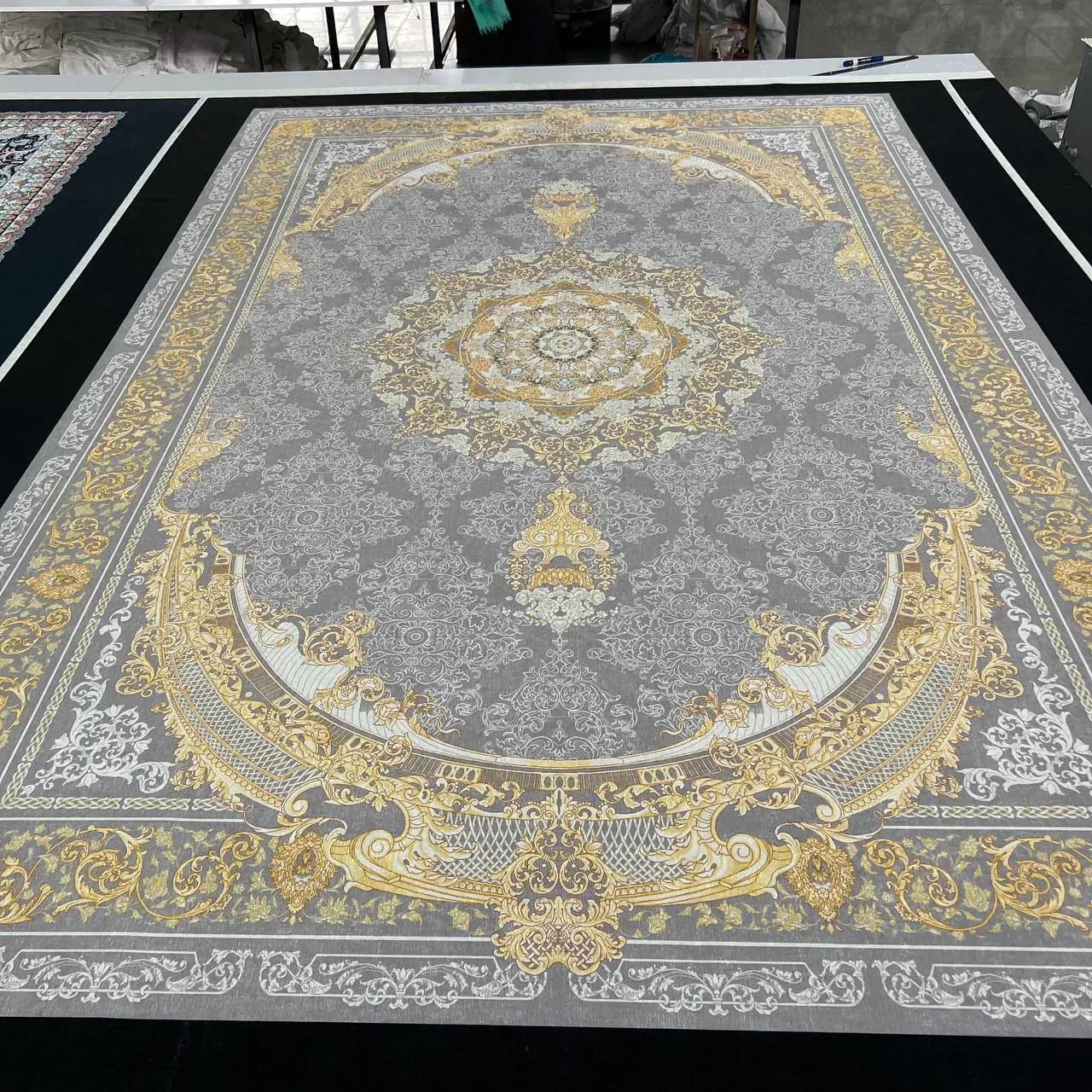 روفرشی کشدار مخمل شانل تراکم بالا (کاور فرش) کد A410 - 1