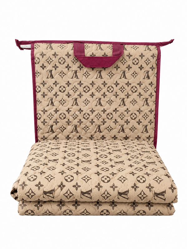 زیرانداز مسافرتی 6 نفره 150×180 طرح ال‌وی (LV) رنگ کرم - 1