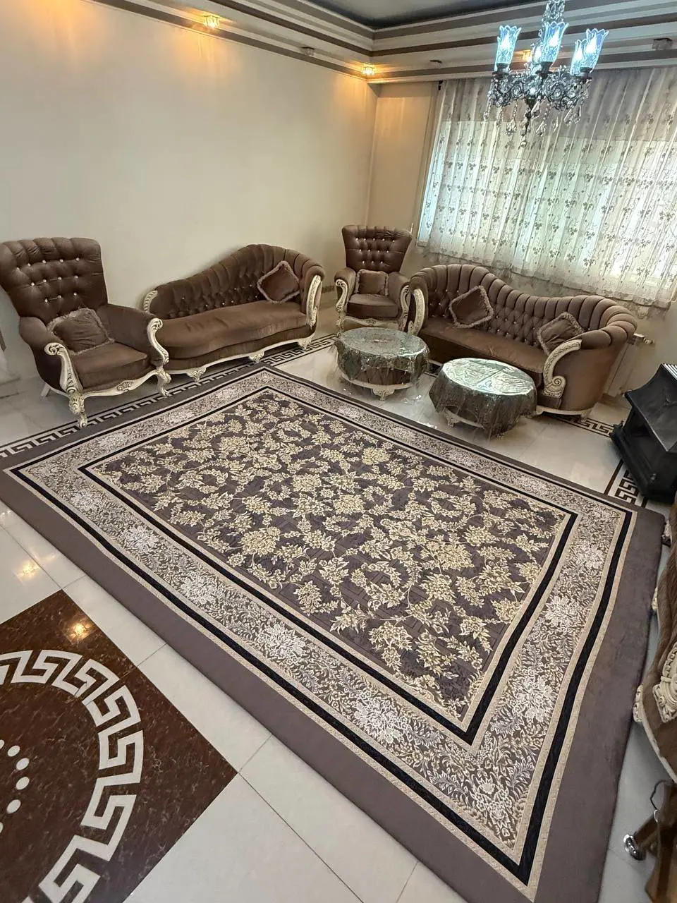 روفرشی کشدار کد B2626 - زمینه شکلاتی و کرم طلایی - 1