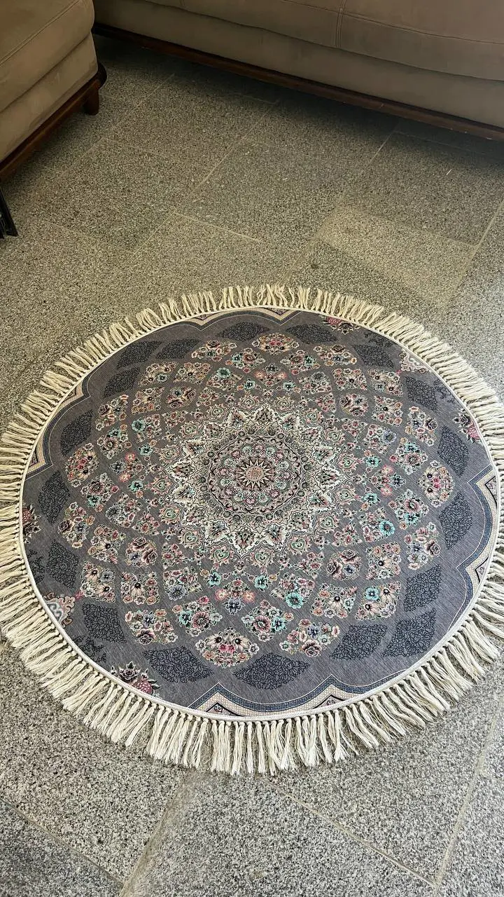 فرشینه ترمزدار گرد طرح پرکار کد A542 - رنگ زمینه طوسی - 1