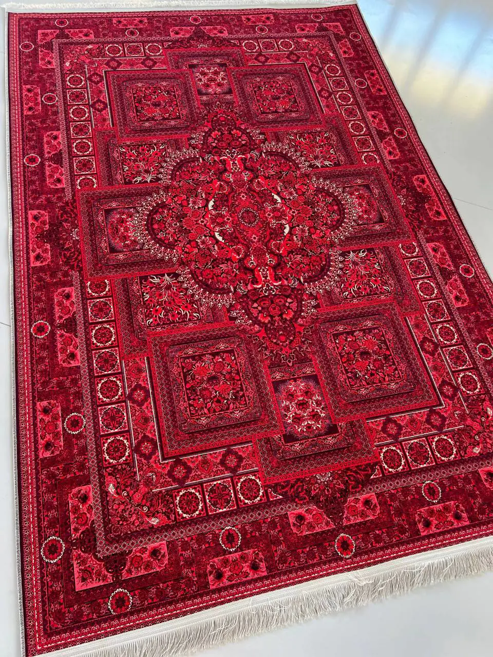 فرشینه ترمزدار و ریشه دار رنگ لاکی کد A810 - 1