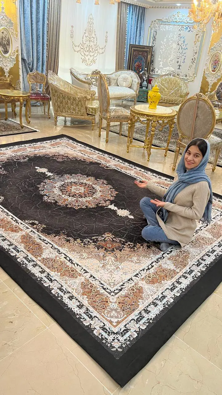 روفرشی کشدار کد B1963 - زمینه مشکی و قهوه‌ای - 1